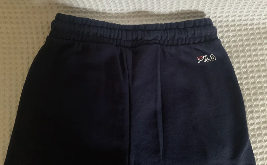 🔥-20%🔥 Bermuda Fila bleu marine, 70% coton, T 11/12 ans comme neuf – photo 3